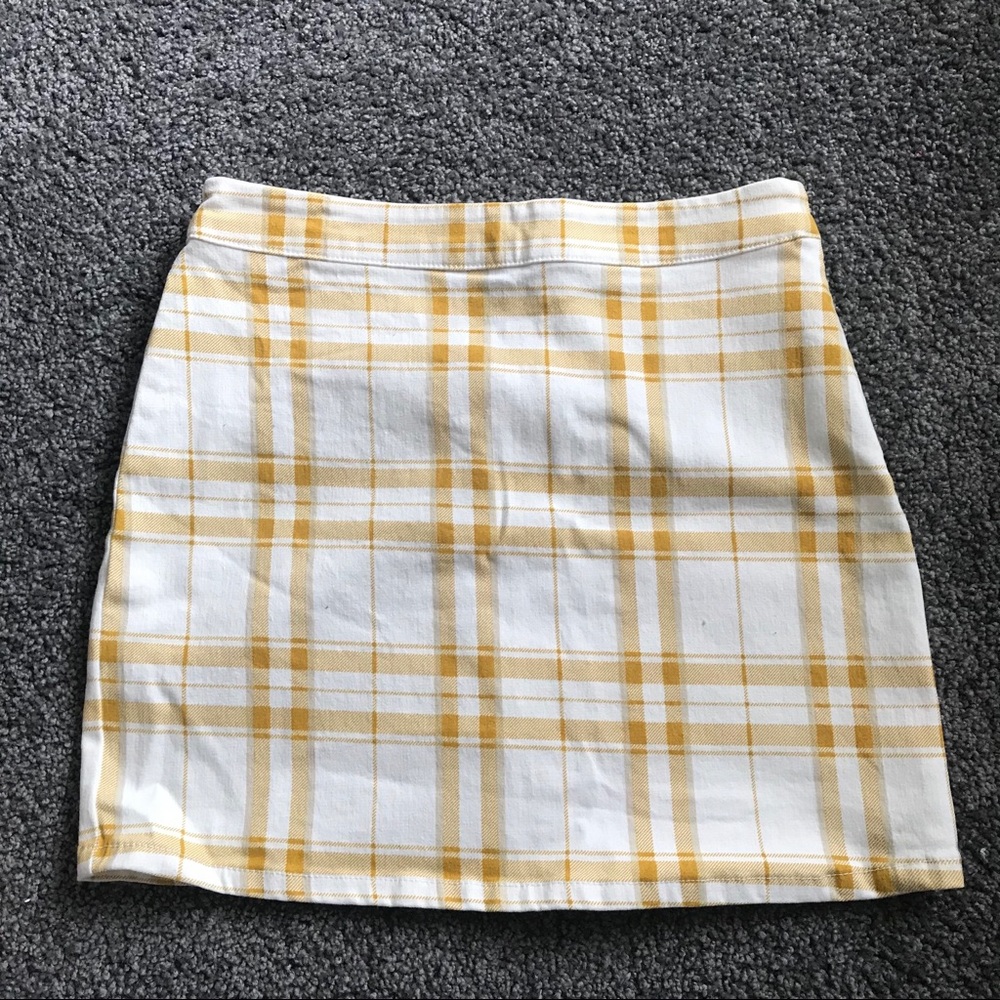 nwot yellow plaid mini skirt
